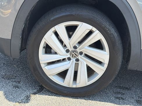 Used 2021 Volkswagen Atlas SE AWD/4WD image 30