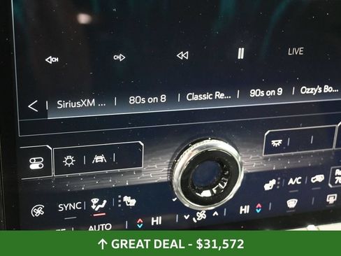 Used 2025 GMC Acadia Elevation FWD image 37