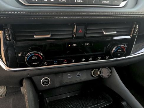 Certified 2022 Nissan Rogue SL AWD/4WD image 14