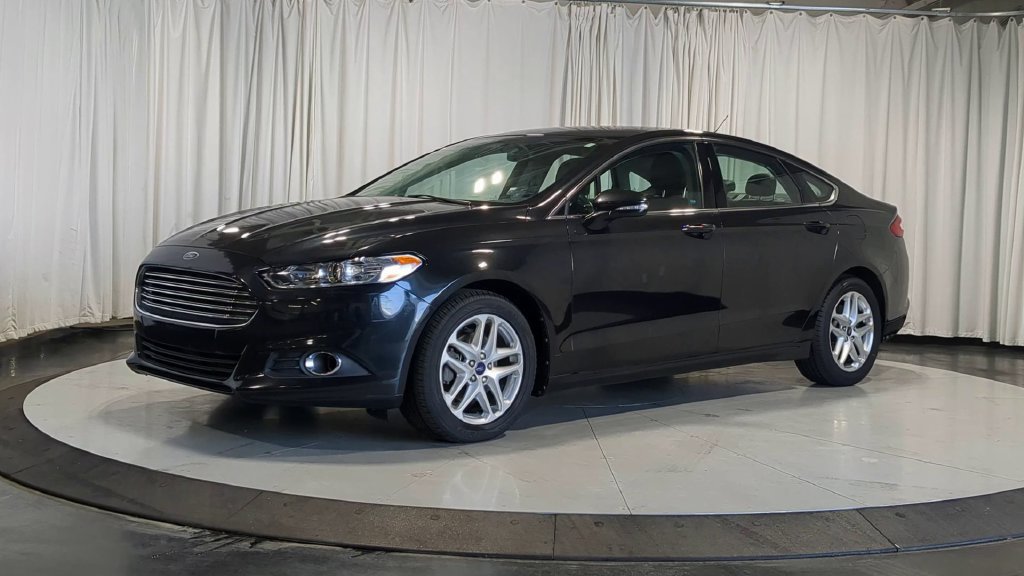 Used 2013 Ford Fusion SE FWD image 5