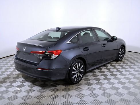 Used 2024 Honda Civic EX image 7