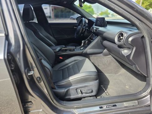 Used 2021 Lexus IS 350 F Sport w/ Navigation Package image 40