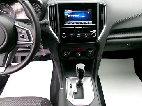 Used 2018 Subaru Crosstrek 2.0i Premium w/ Eyesight System AWD/4WD image 15