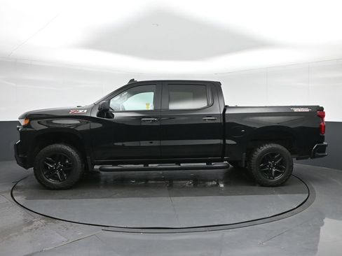 Used 2019 Chevrolet Silverado 1500 Custom Trail Boss w/ Custom Convenience Package AWD/4WD image 4