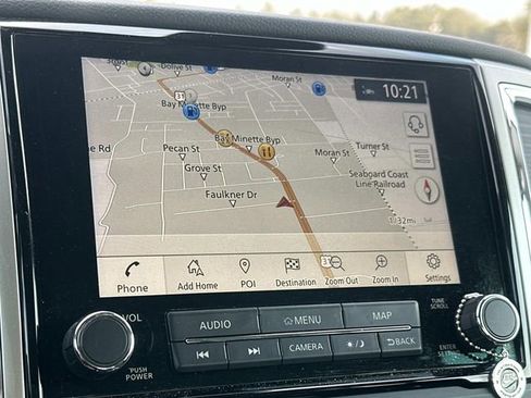 Used 2020 Nissan Titan SV w/ SV Convenience Package image 25