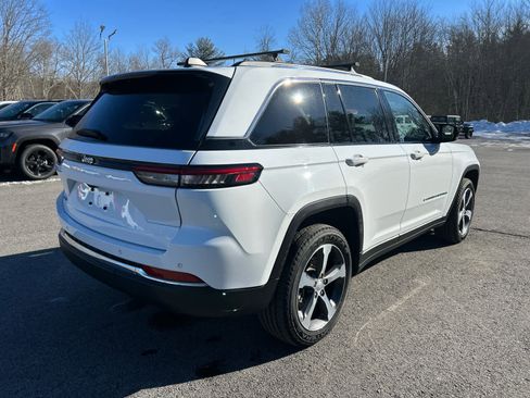 Used 2022 Jeep Grand Cherokee Limited 4xe image 5