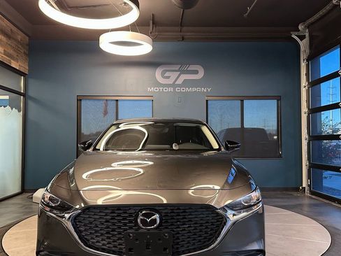 Used 2025 MAZDA MAZDA3 s image 8