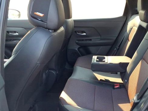 New 2026 Nissan Kicks SR image 19