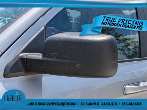 Used 2021 RAM 1500 Classic SLT AWD/4WD image 11