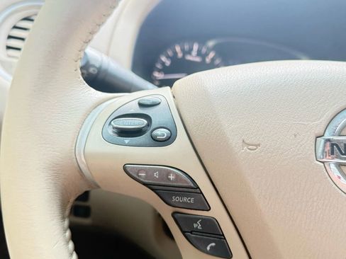 Used 2014 Nissan Pathfinder Platinum w/ Platinum Premium Package image 29