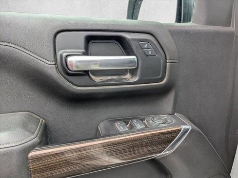 Used 2019 Chevrolet Silverado 1500 LT w/ Texas Edition image 10