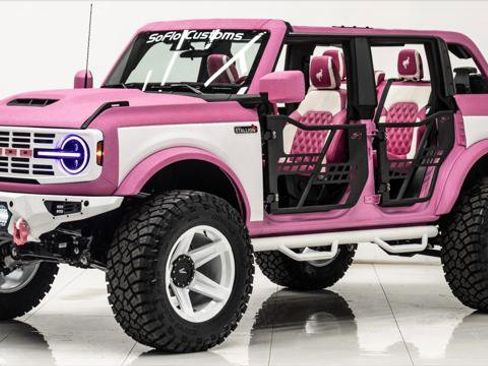 Used 2025 Ford Bronco RETRO image 13