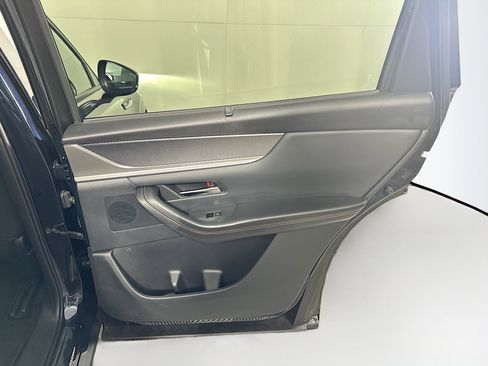 Used 2024 MAZDA CX-90 Plug-In Hybrid w/ Preferred image 33