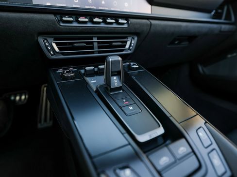 Certified 2024 Porsche 911 Targa 4 GTS image 20