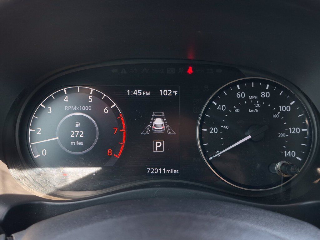 Used 2021 Nissan Kicks SR FWD image 17