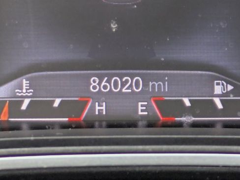 Used 2019 Jeep Cherokee Trailhawk w/ Comfort/Convenience Group image 24