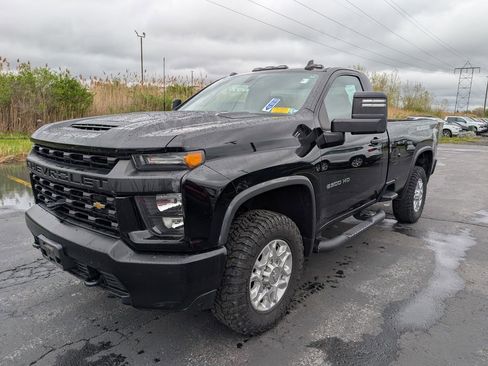 Used 2020 Chevrolet Silverado 2500 W/T AWD/4WD image 5