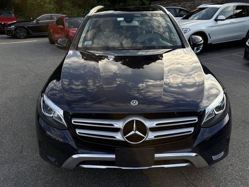 Used 2018 Mercedes-Benz GLC 300 4MATIC image 24
