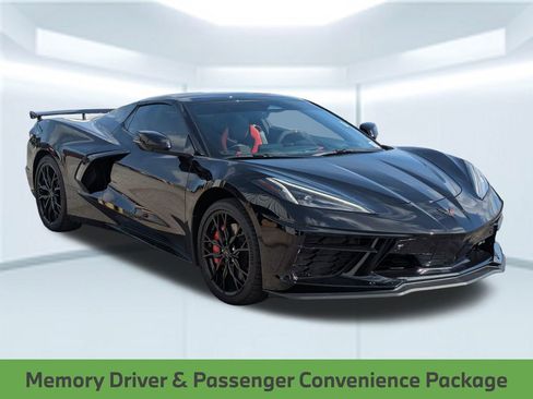 Used 2025 Chevrolet Corvette Stingray Preferred Conv w/ Z51 Performance Package image 4