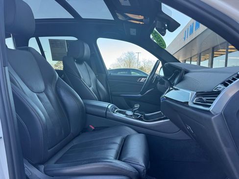 Used 2020 BMW X5 xDrive40i w/ Premium Package image 17