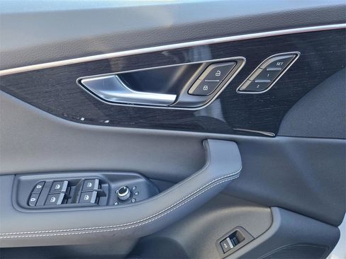 New 2025 Audi Q7 2.0T Premium Plus image 18