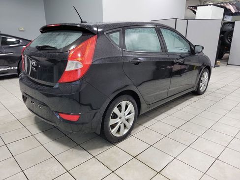 Used 2013 Hyundai Accent SE image 15