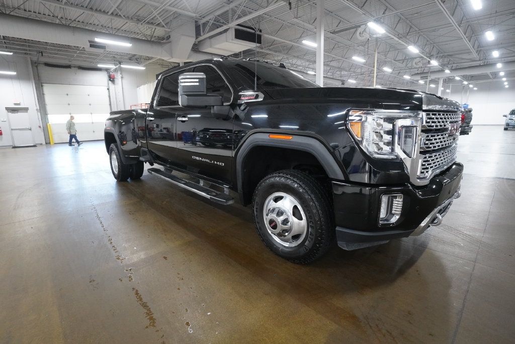 Used 2021 GMC Sierra 3500 Denali w/ Denali Ultimate Package AWD/4WD image 34