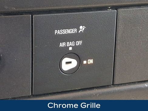 Used 2024 Chevrolet Express 2500 w/ Driver Convenience Package RWD image 16