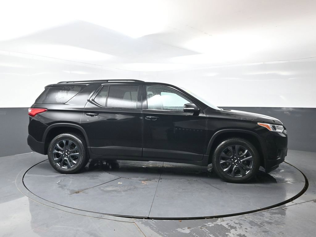 Used 2021 Chevrolet Traverse RS w/ LPO, Floor Liner Package AWD/4WD image 4