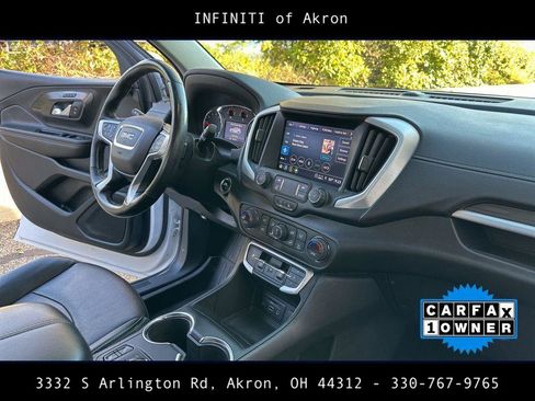 Used 2022 GMC Terrain SLT w/ LPO, Floor Liner Package image 28