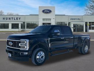 Used 2025 Ford F450 Platinum w/ Platinum Plus Package AWD/4WD video 1