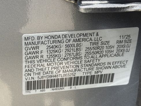 Certified 2026 Acura MDX FWD w/ Technology Package image 35