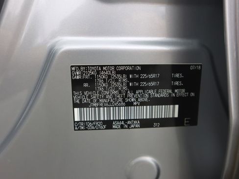 Used 2018 Toyota RAV4 LE AWD/4WD image 33
