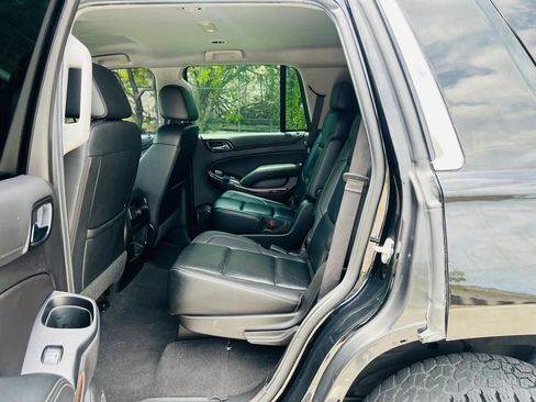 Used 2019 Chevrolet Tahoe LT AWD/4WD image 12