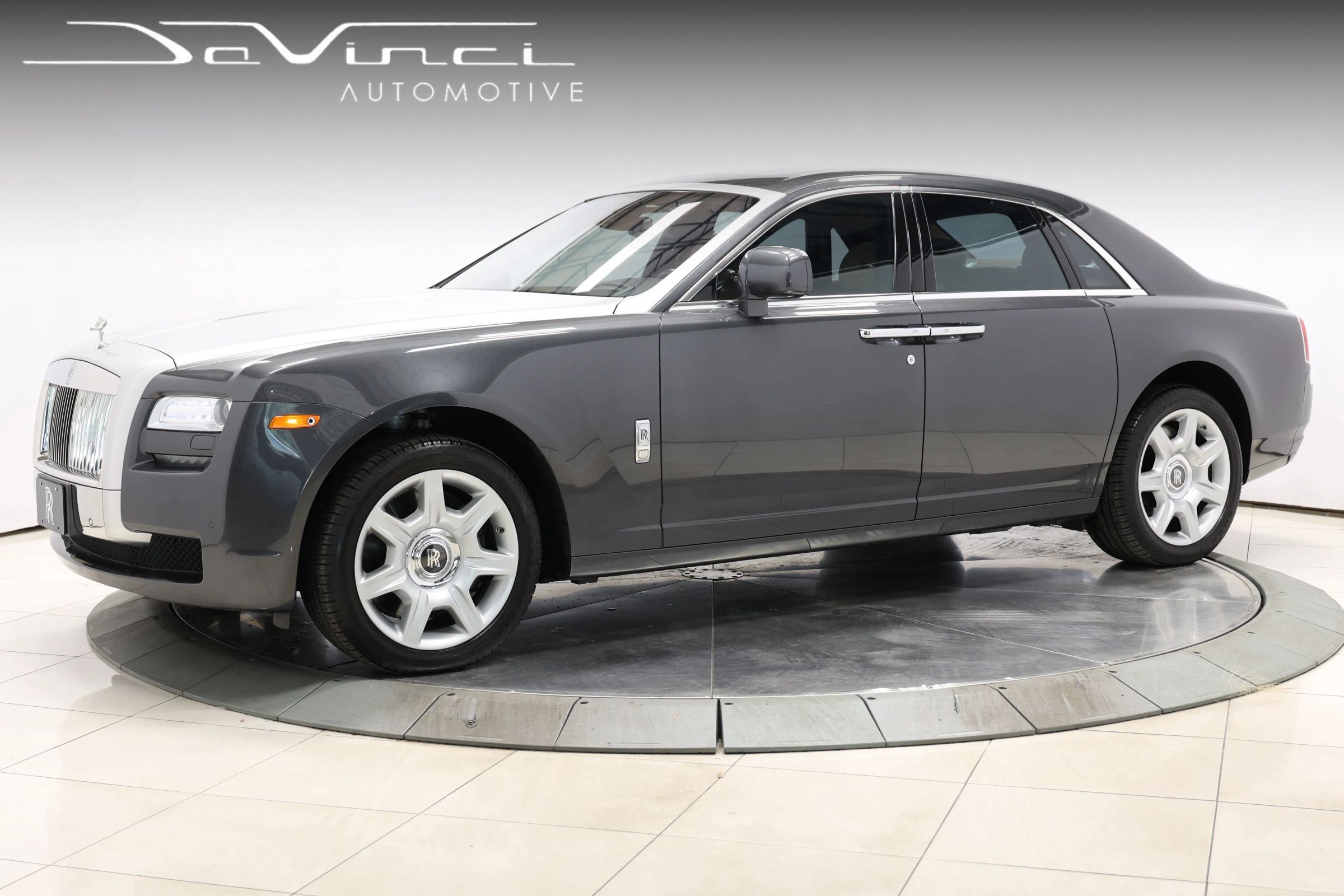 Used 2011 Rolls-Royce Ghost RWD image 1