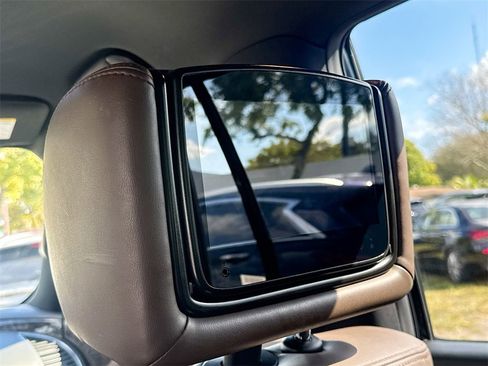 Used 2023 Nissan Armada Platinum w/ Captain's Chairs Package image 28