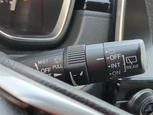 Used 2019 Honda CR-V EX image 32