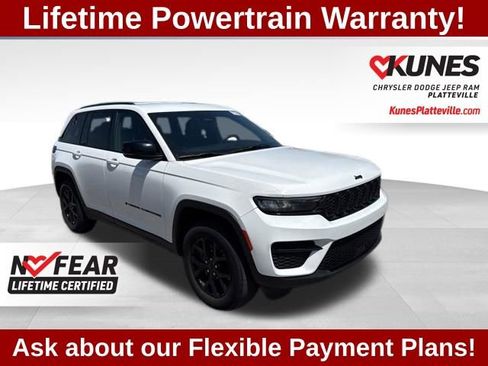 Used 2024 Jeep Grand Cherokee Altitude AWD/4WD image 1