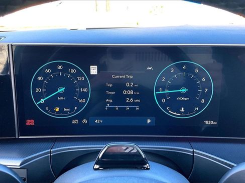 Used 2025 Hyundai Santa Fe Calligraphy image 20