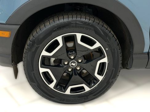 Certified 2023 Ford Bronco Sport Outer Banks w/ Tech Package AWD/4WD image 11