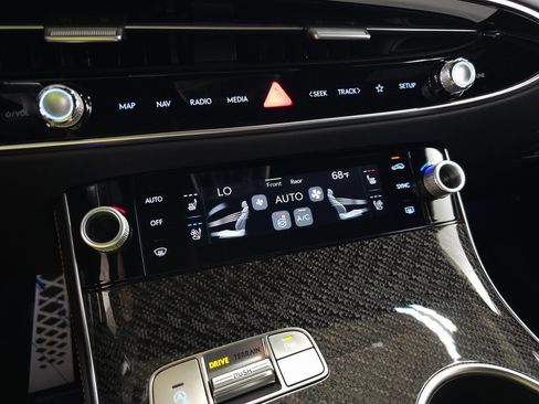 Used 2026 Genesis GV70 3.5T Sport Prestige image 29