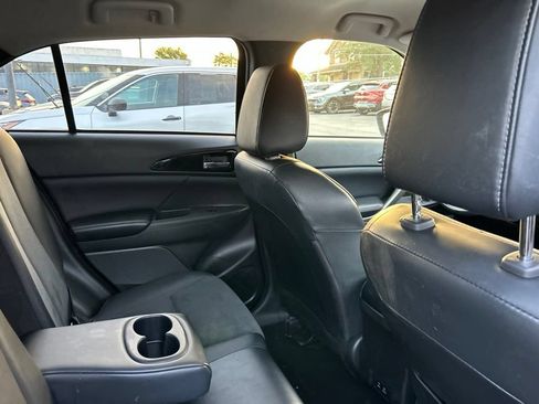 Used 2024 Mitsubishi Eclipse Cross AWD image 11