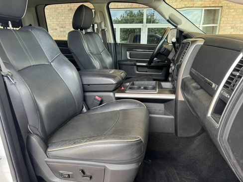 Used 2014 RAM 2500 Limited AWD/4WD image 29