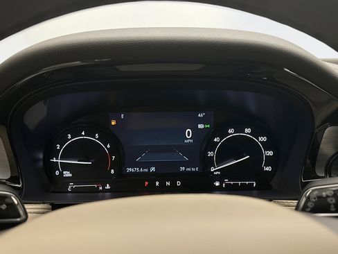 Used 2022 Lincoln Corsair AWD w/ Equipment Group 101A image 9