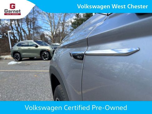 Certified 2024 Volkswagen Taos SE AWD/4WD image 45