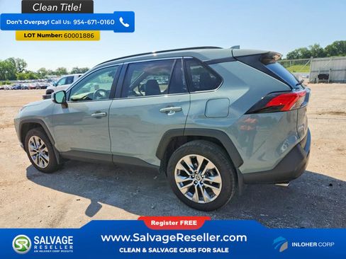Used 2019 Toyota RAV4 XLE Premium w/ Carpet Mat Package AWD/4WD image 3
