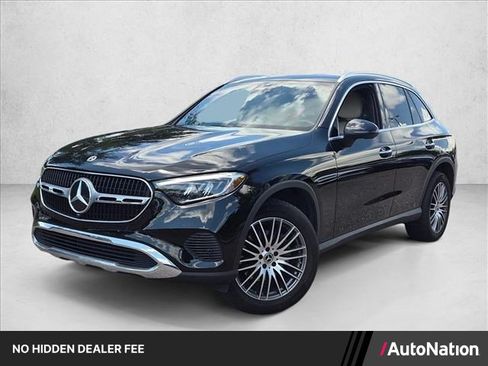 Certified 2024 Mercedes-Benz GLC 300 4MATIC image 1