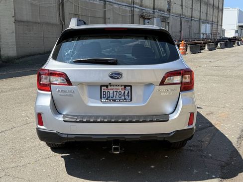 Used 2017 Subaru Outback 2.5i AWD/4WD image 20