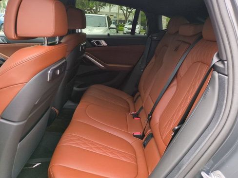 New 2027 BMW X6 xDrive40i w/ Executive Package AWD/4WD image 14
