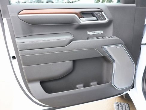 New 2026 GMC Sierra 1500 Denali AWD/4WD image 12